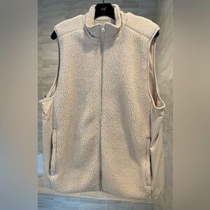New fleece Sherpa style vest